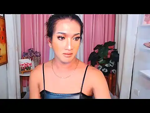 DianaFierce online show from October 22, 2025, 11:36 pm