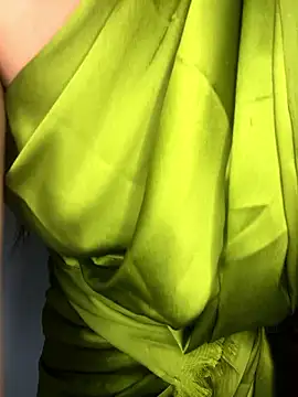 Cute Marina online show from January 16, 2026, 6:06 am