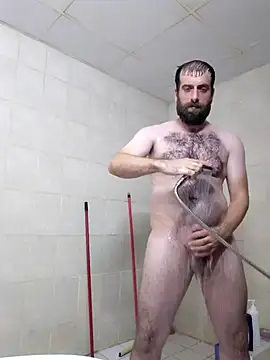 ylansoso online show from November 30, 2025, 3:46 pm