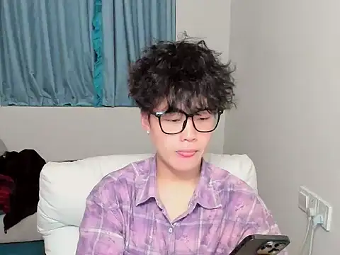 L1kuto online show from November 6, 2025, 10:30 am