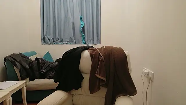 L1kuto online show from January 15, 2026, 1:14 pm