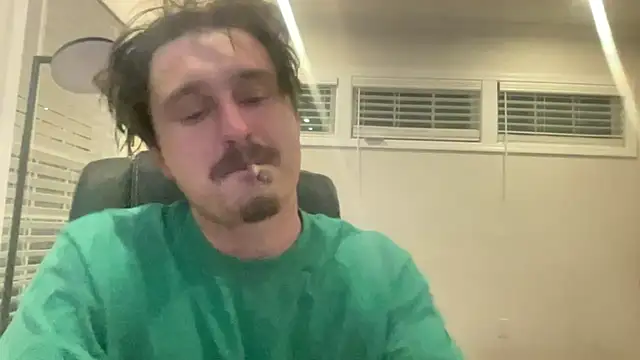 andrenoma427 online show from December 15, 2025, 4:51 am