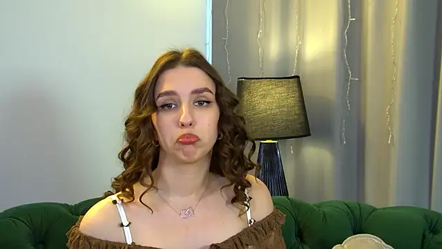 AliceAtkins online show from March 27, 2026, 9:21 am