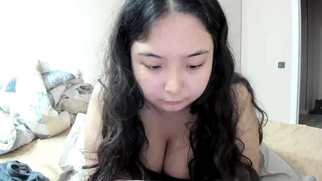 miomyao online show from April 13, 2026, 2:43 pm