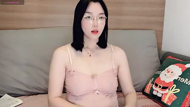 upoo7lt online show from January 14, 2026, 4:27 am