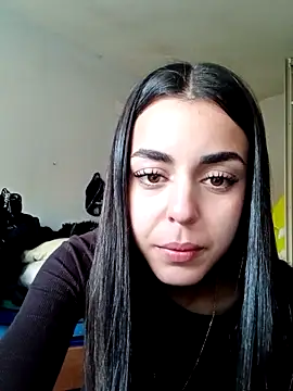 cotoncandyy online show from November 27, 2025, 4:18 pm