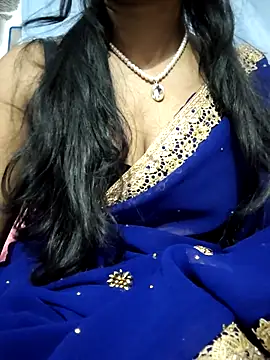 Snapshot of Ezabelljohn chatting on April 4, 2026, 7:48 am Ezabelljohn online show from April 4, 2026, 7:48 am