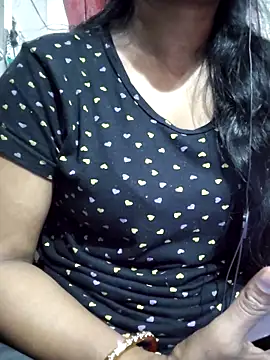 Snapshot of Ezabelljohn chatting on February 19, 2026, 3:31 pm Ezabelljohn online show from February 19, 2026, 3:31 pm