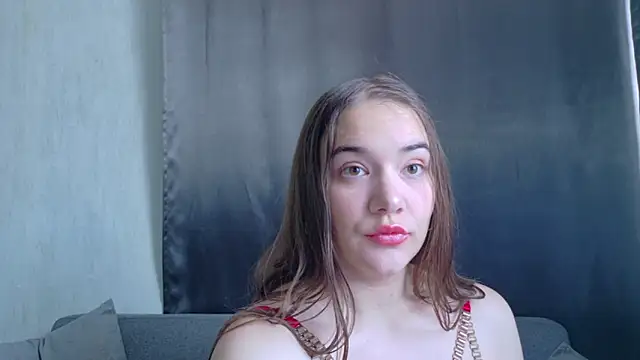 Snapshot of Biancka_ chatting on May 21, 2026, 5:49 am Biancka online show from May 21, 2026, 5:49 am