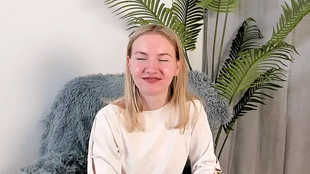 CathyHeximer online show from October 23, 2025, 1:54 pm