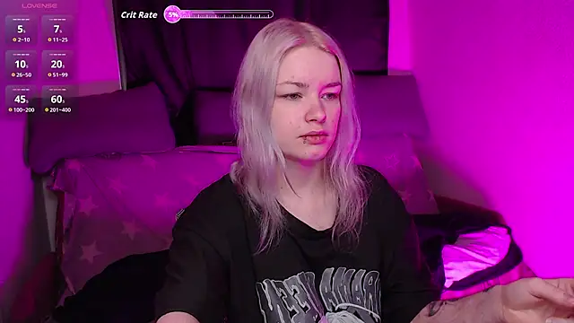 CherryNight6 online show from March 26, 2026, 1:26 am