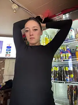 Lia  white online show from November 16, 2025, 8:57 pm