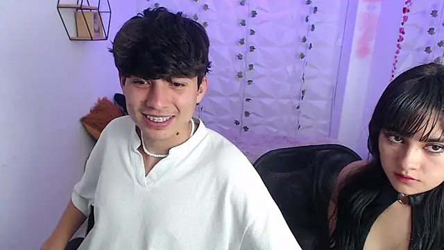 Cassie and Jonah online show from November 26, 2025, 5:02 pm