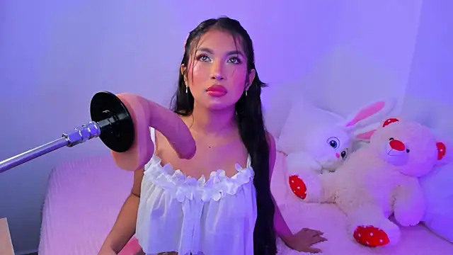 amberfooxx2 online show from November 19, 2025, 2:17 pm