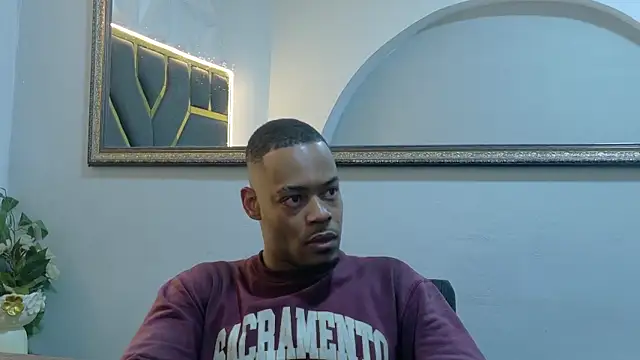 Neytanmalcon online show from November 11, 2025, 7:52 pm