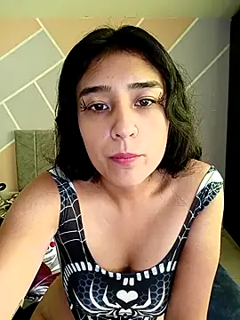 Nahomievans233 online show from October 24, 2025, 12:59 pm