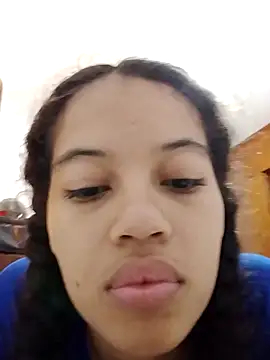 agata18  online show from February 9, 2026, 9:13 pm