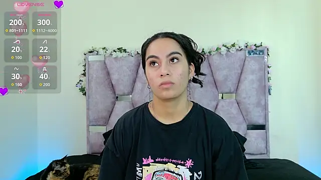 Iris mandarinne online show from November 22, 2025, 5:56 pm