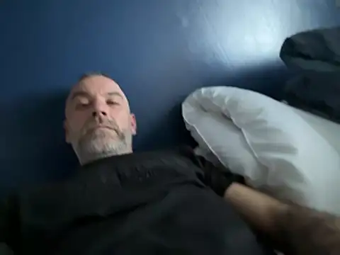 Snapshot of plymouthlad82 chatting on December 3, 2025, 2:27 pm plymouthlad82 online show from December 3, 2025, 2:27 pm