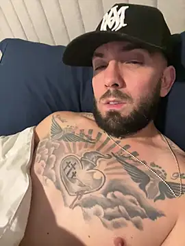 Snapshot of Jamall27 chatting on February 4, 2026, 1:06 pm Jamall27 online show from February 4, 2026, 1:06 pm