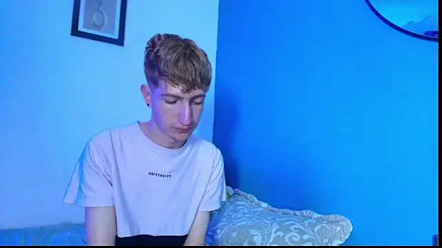 Erick Taylor3 online show from March 22, 2026, 8:21 pm