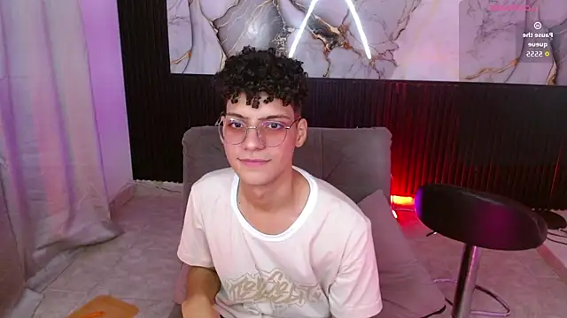 dan sweetboy online show from November 15, 2025, 12:36 am