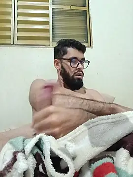 FerrariniHott online show from November 14, 2025, 8:07 am