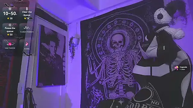 Dalia Vorhees online show from November 10, 2025, 2:05 am