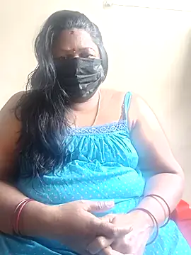 sreemamitha9 online show from November 28, 2025, 8:25 am