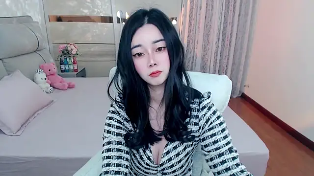 Xiaodie-baby online show from November 29, 2025, 3:39 am