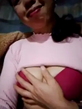 TRIEUTRIEU20 online show from December 19, 2025, 8:22 pm