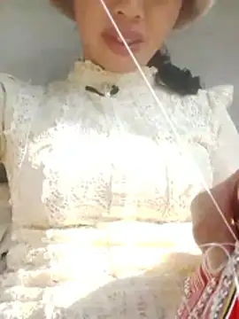 TRIEUTRIEU20 online show from January 17, 2026, 3:21 am