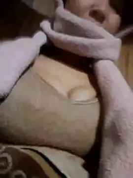 TRIEUTRIEU20 online show from February 12, 2026, 10:53 pm