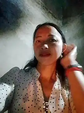 TRIEUTRIEU20 online show from October 24, 2025, 5:28 am