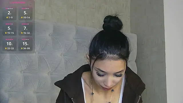 Snapshot of DemmiLove chatting on February 27, 2026, 8:30 pm DemmiLove online show from February 27, 2026, 8:30 pm