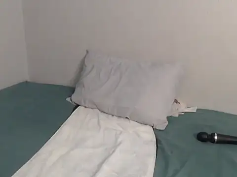 Snapshot of CocoCaramel-X chatting on November 16, 2025, 2:38 am CocoCaramel-X online show from November 16, 2025, 2:38 am