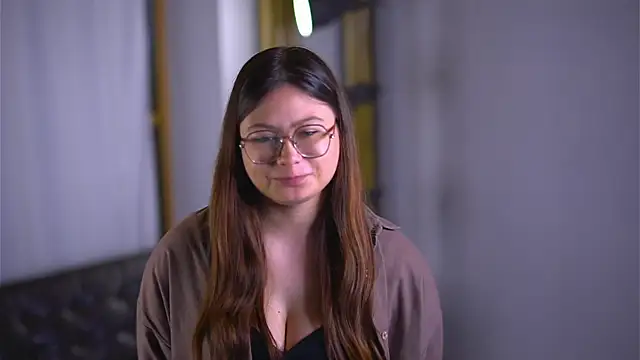 LeliaPeeler online show from October 30, 2025, 4:26 pm