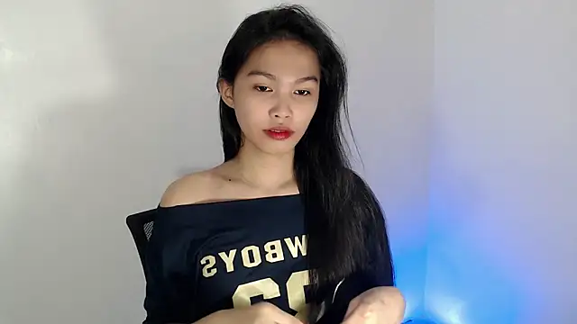  Lachica  online show from October 23, 2025, 11:25 pm