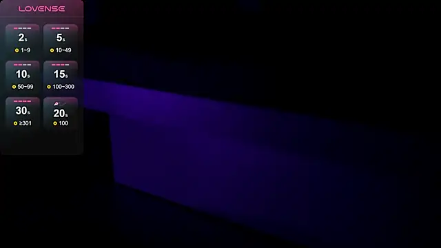 LeylaBelle online show from November 26, 2025, 4:29 pm