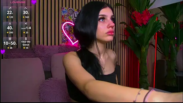 MirunaHaze online show from February 22, 2026, 5:32 am