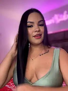 amber white15 online show from November 2, 2025, 4:17 am