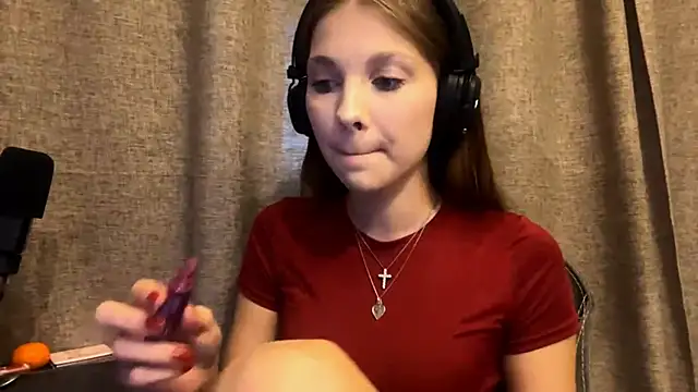 Softixq online show from October 27, 2025, 1:34 pm