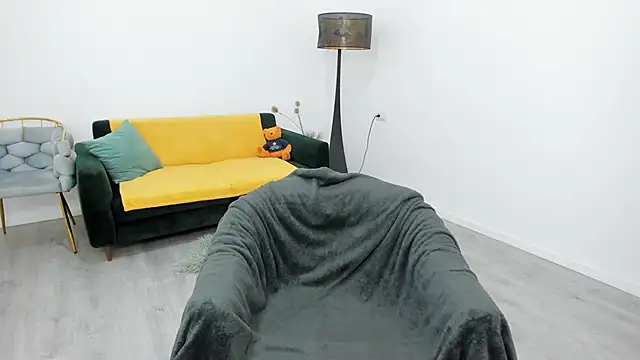 Arya Anna online show from November 16, 2025, 5:34 am