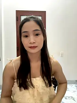 Pig pig11 online show from November 11, 2025, 2:12 pm