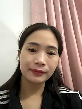 Pig pig11 online show from November 14, 2025, 6:33 pm