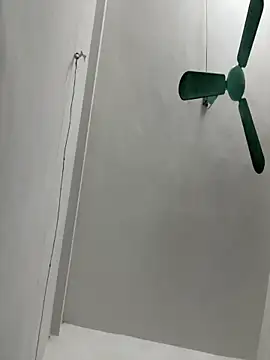 Pig pig11 online show from October 30, 2025, 9:11 pm