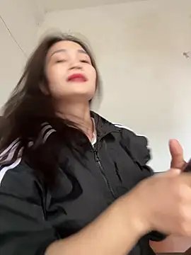 Pig pig11 online show from November 2, 2025, 3:44 am