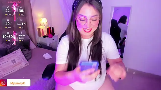 Myla mayfield online show from November 13, 2025, 11:47 am