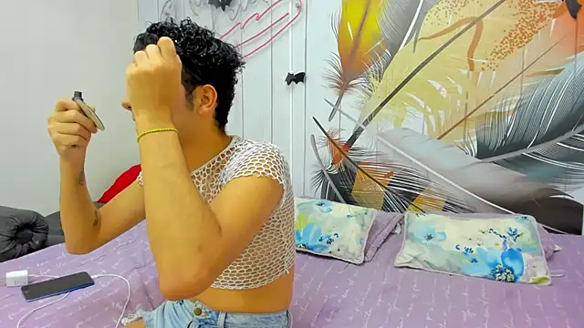 huntboyss online show from November 19, 2025, 4:23 am