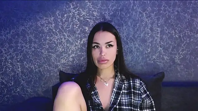 velvetveyraX online show from January 9, 2026, 3:19 pm